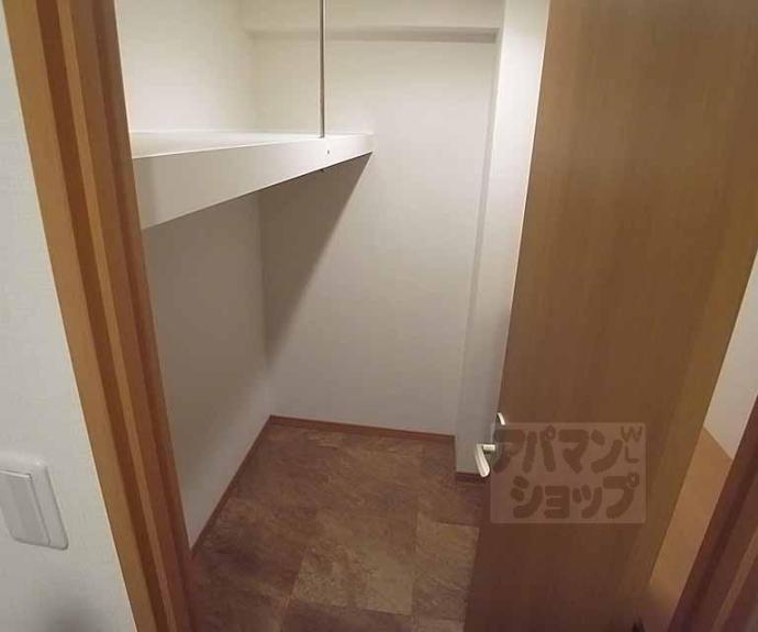 【ディアコート葛野三条】間取