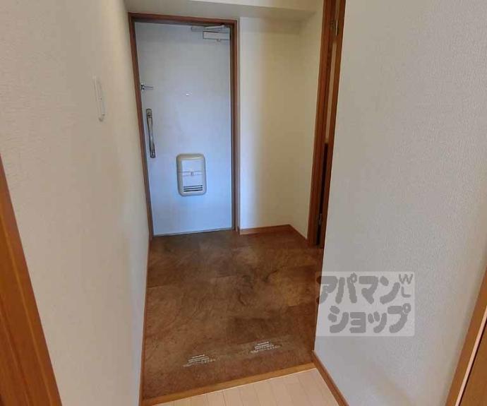 【ディアコート葛野三条】間取