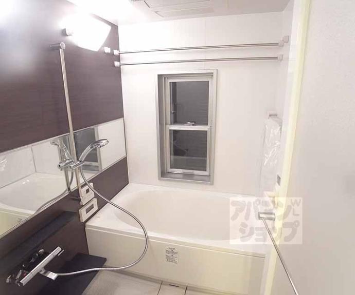 【ル・パルトネール西京極】間取