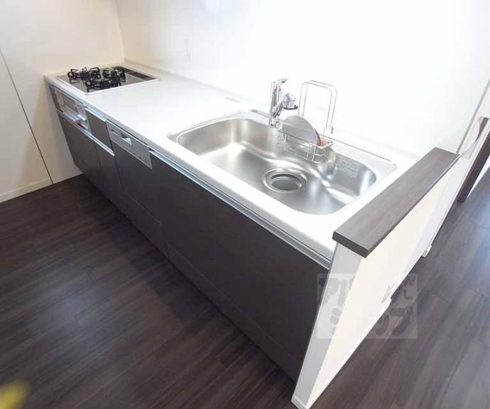 【ル・パルトネール西京極】間取