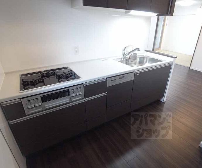 【ル・パルトネール西京極】間取