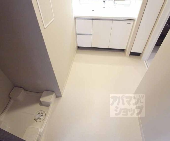 【ル・パルトネール西京極】間取