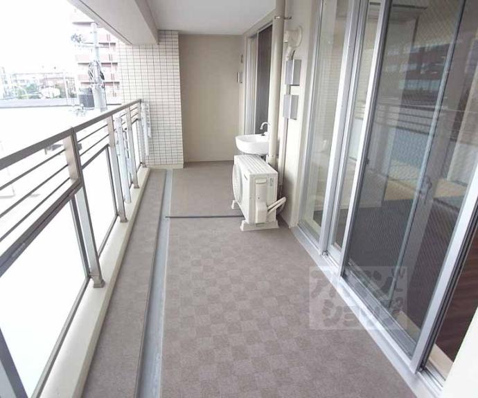 【ル・パルトネール西京極】間取