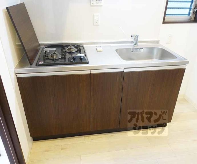 【グランレブリー太秦天神川】間取