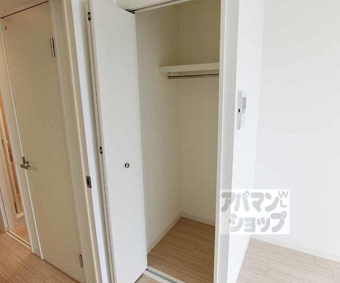 【アークリード西院】間取