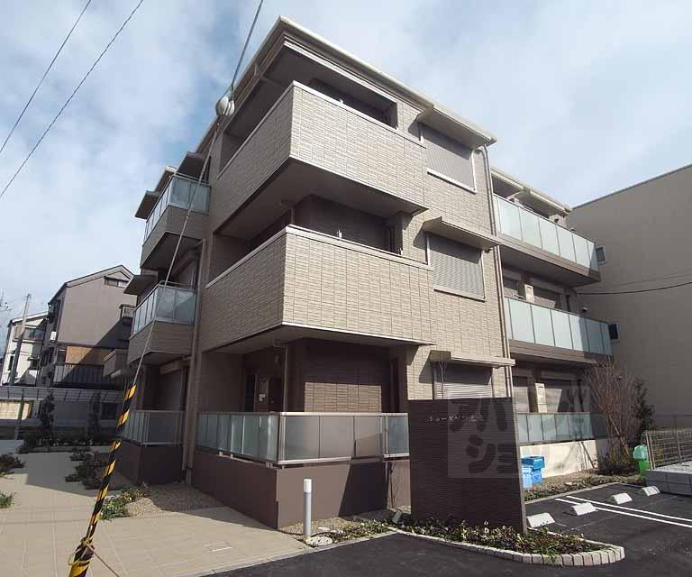 シャーメゾン右京