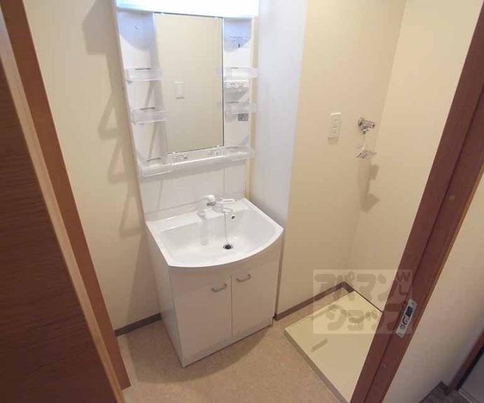 【ＧＲＥＥＮ　ＦＯＲＥＳＴ丹波口】間取