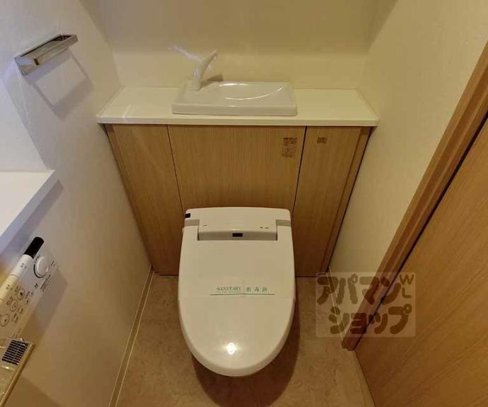 【プレサンスロジェ京都二条】間取