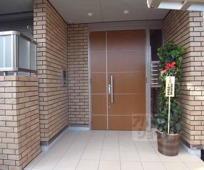 【エン ファミーユ】間取