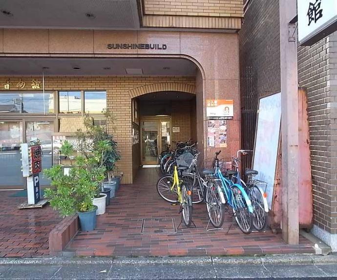 【サンシャインビル晋州館】
