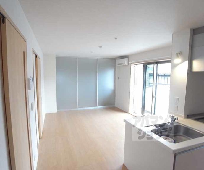 【シャーメゾンウエスト二条】間取