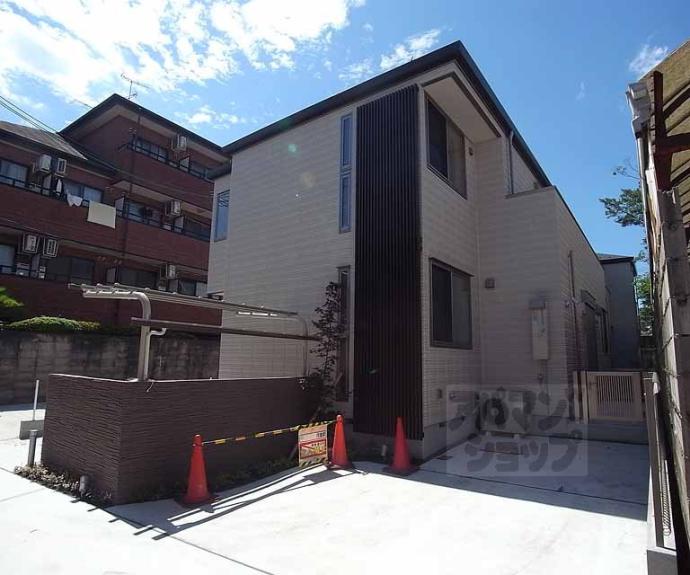 【グランソレーユ太秦】間取