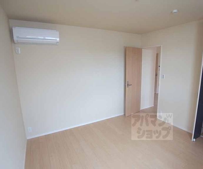 【グランソレーユ太秦】間取