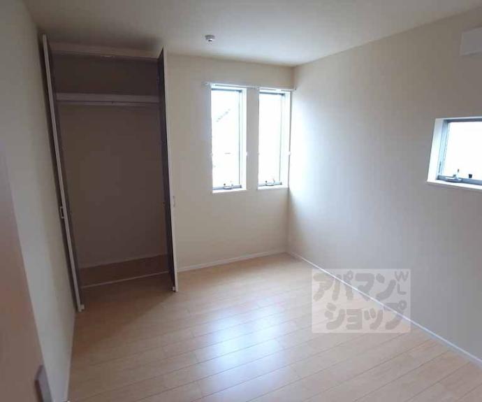 【グランソレーユ太秦】間取