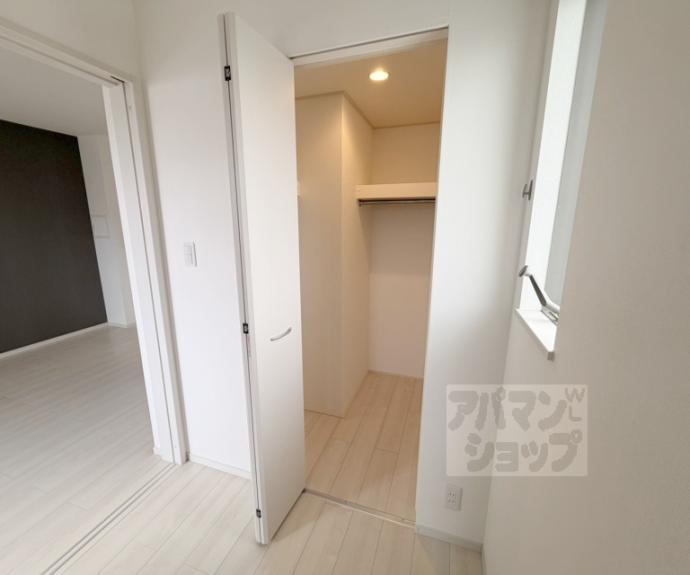 【モア・ロック京都西院】間取