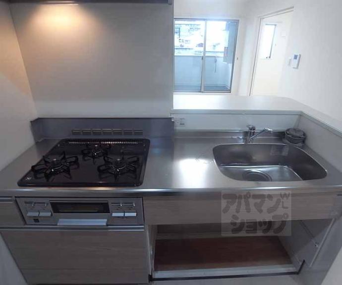 【モア・ロック京都西院】間取