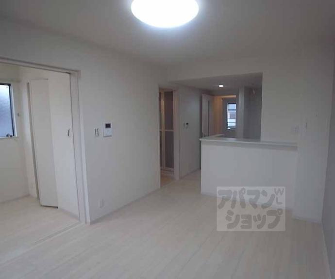 【モア・ロック京都西院】間取