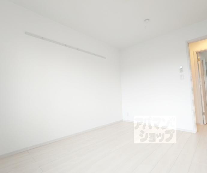 【モア・ロック京都西院】間取