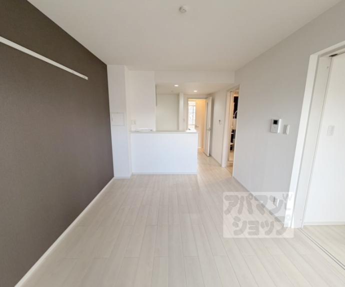 【モア・ロック京都西院】間取