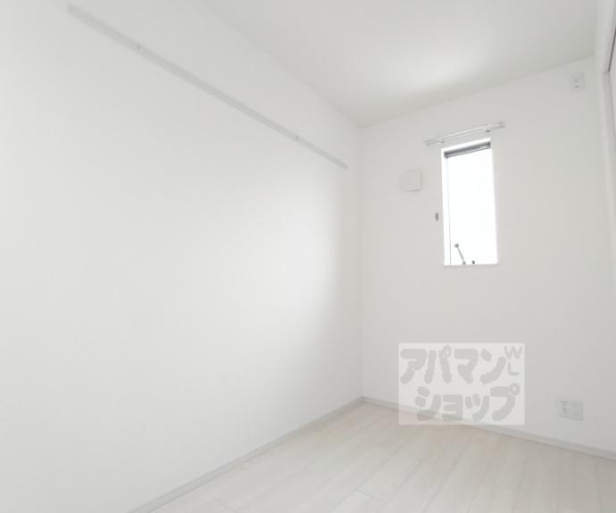 【モア・ロック京都西院】間取