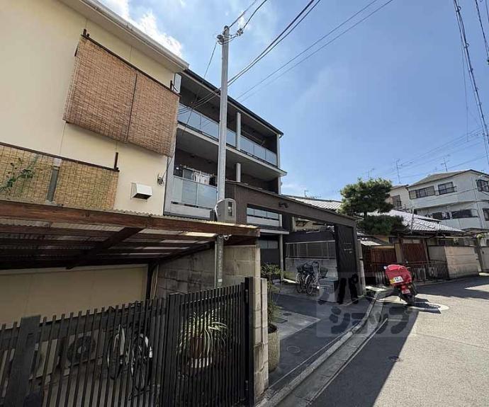 【Ａｐｐａｒｔａｍｅｎｔｏ御所東】間取