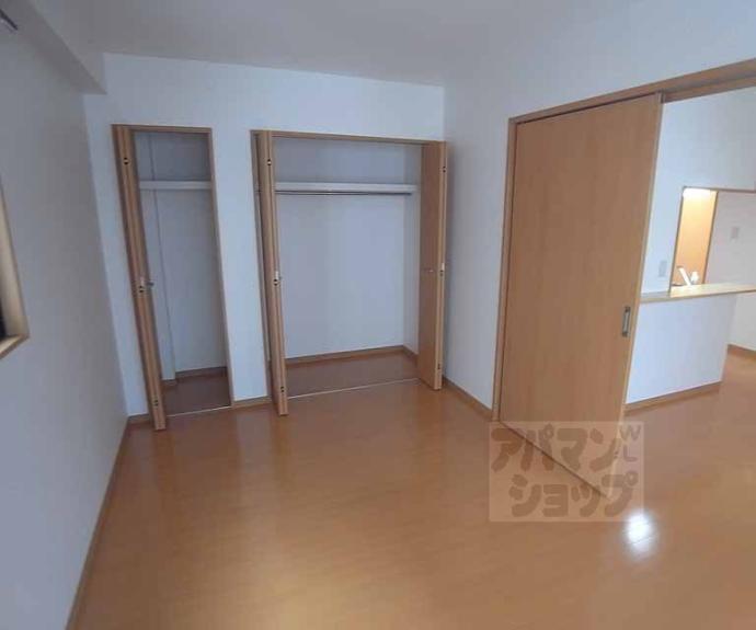 【メゾン・ド・ボワⅢ】間取