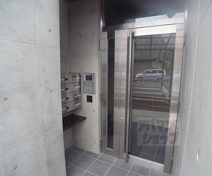 【Rhino Flats】間取