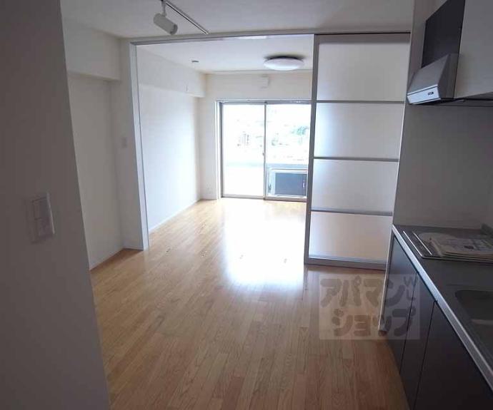 【Rhino Flats】間取