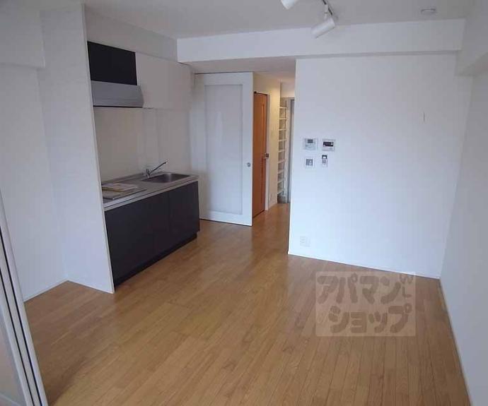 【Rhino Flats】間取