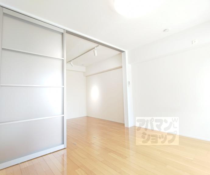 【Rhino Flats】間取