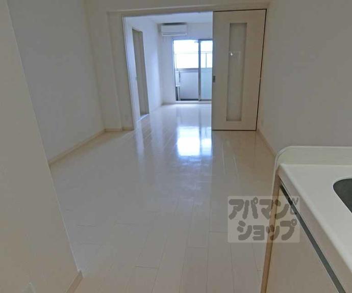 【アドバンス京都西院パルティーレ】間取