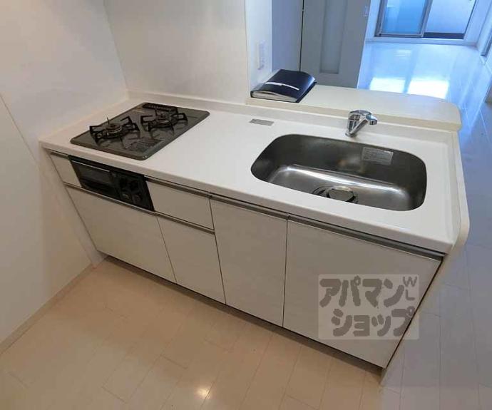 【アドバンス京都西院パルティーレ】間取