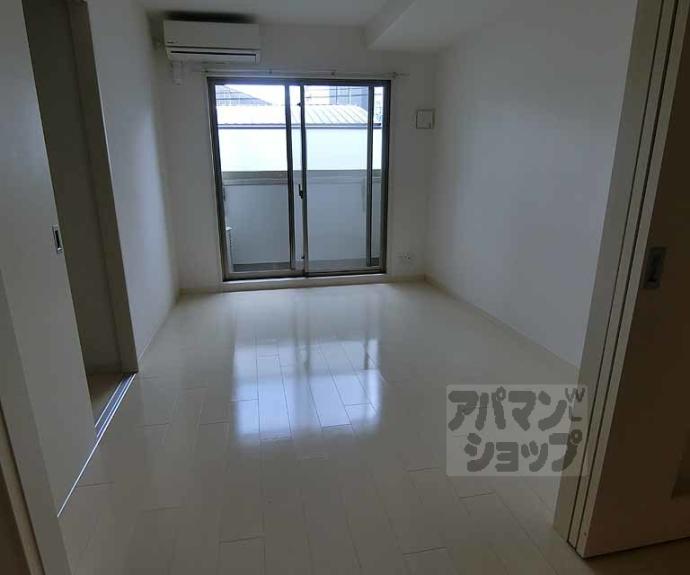 【アドバンス京都西院パルティーレ】間取