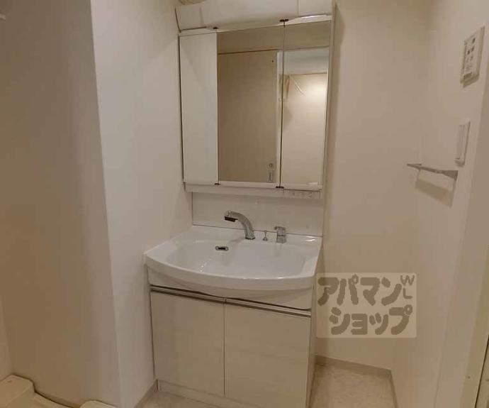 【アドバンス京都西院パルティーレ】間取