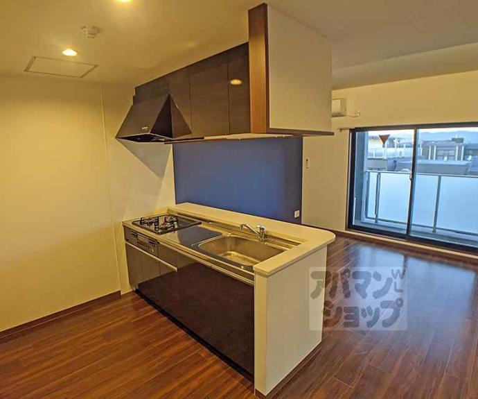 【ＷＩＬＬ　ＰＡＲＫ　神宮】間取