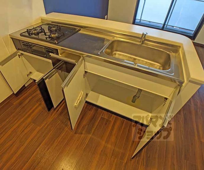 【ＷＩＬＬ　ＰＡＲＫ　神宮】間取