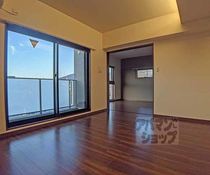 【ＷＩＬＬ　ＰＡＲＫ　神宮】間取