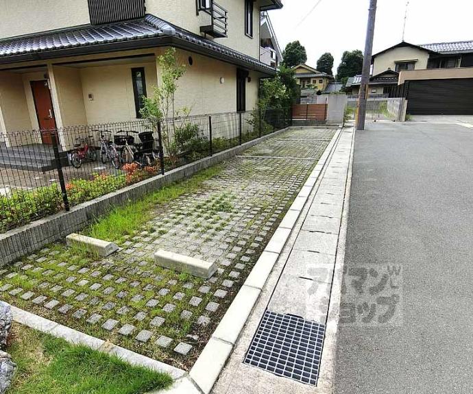 【ロイヤル　コントラーダ】間取