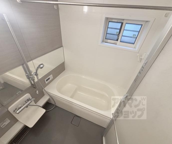 【ロイヤル コントラーダ】間取