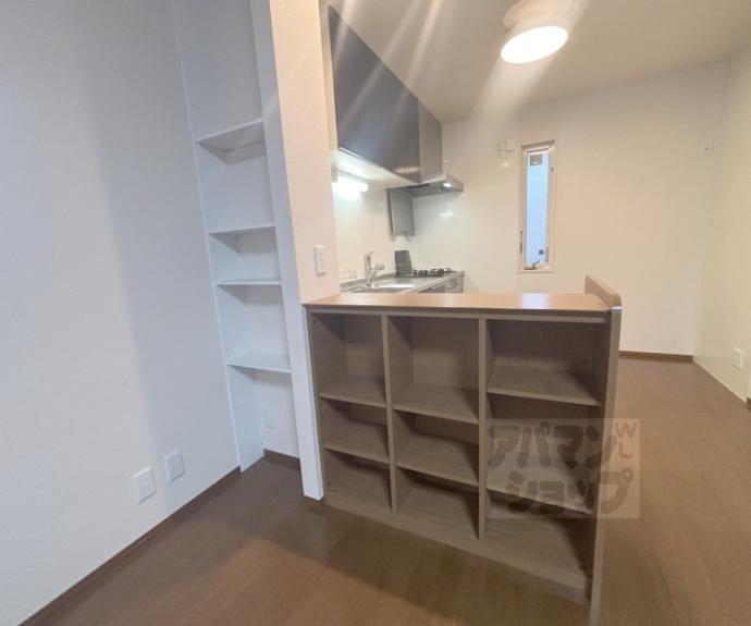 【ロイヤル コントラーダ】間取