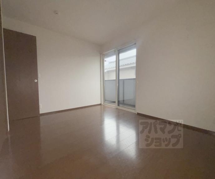 【ロイヤル コントラーダ】間取