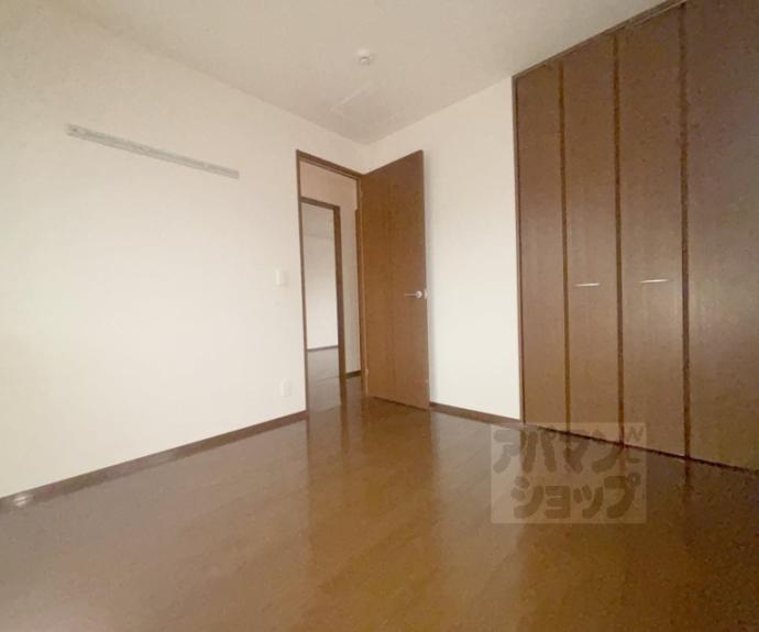 【ロイヤル コントラーダ】間取