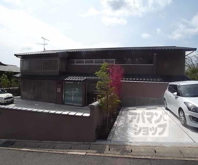 【鳴滝音戸山町マンション】間取