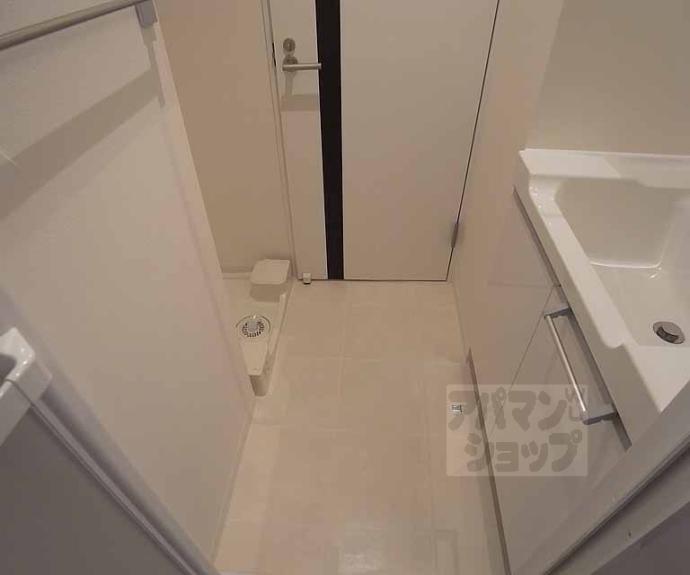 【鳴滝音戸山町マンション】間取