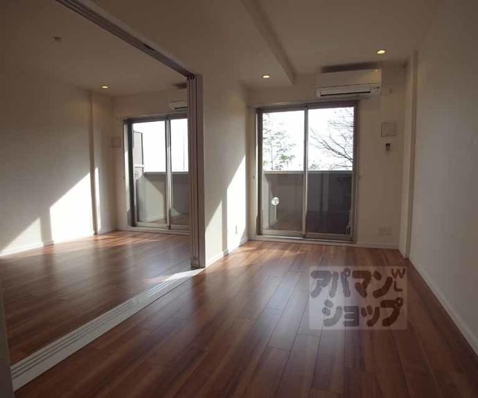 【鳴滝音戸山町マンション】間取