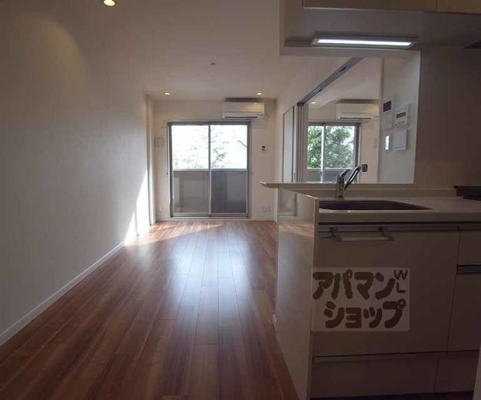 【鳴滝音戸山町マンション】間取