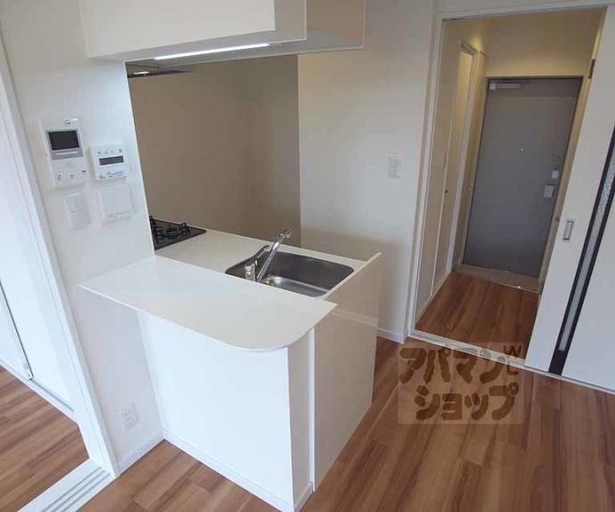 【鳴滝音戸山町マンション】間取