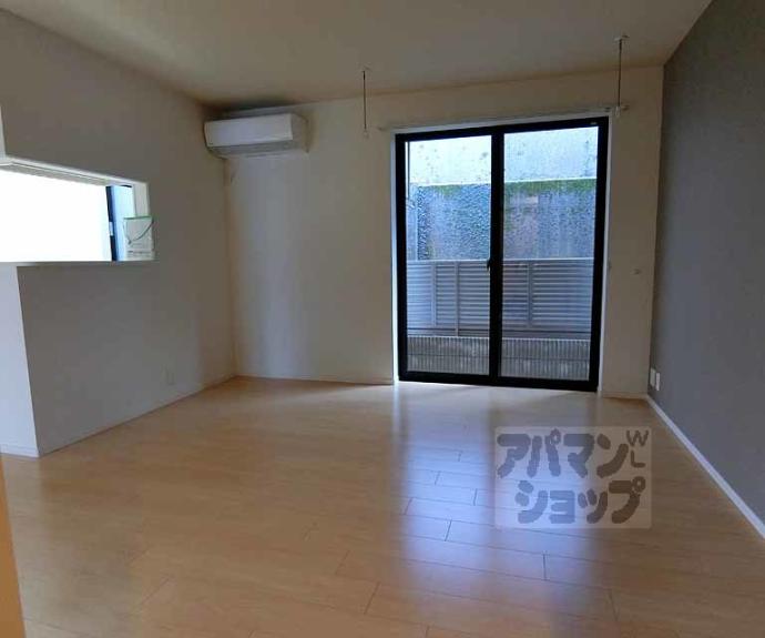 【メゾン・宇多野】間取