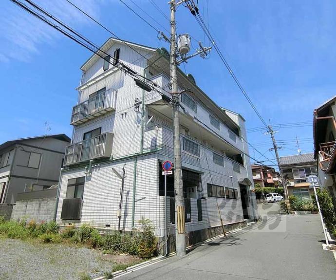 【御室ハイツ司】間取