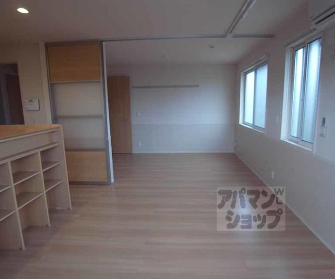 【ドムール嵯峨Ａ棟】間取